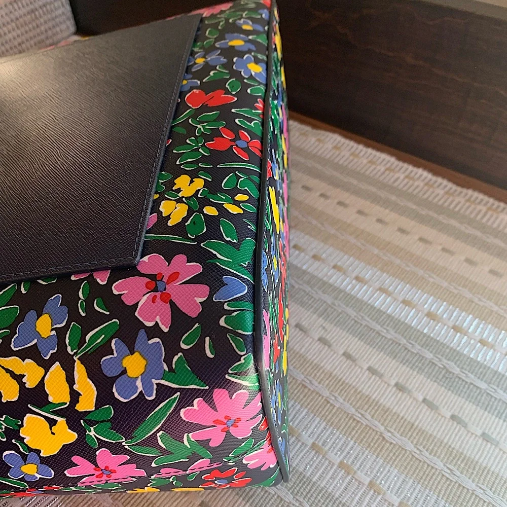 ๐ฅNWTโผ๏ธBEAUTIFUL Kate Spade Shoreside Flora Daily Tote - GREAT for Spring/Summer! - Picture 11 of 16